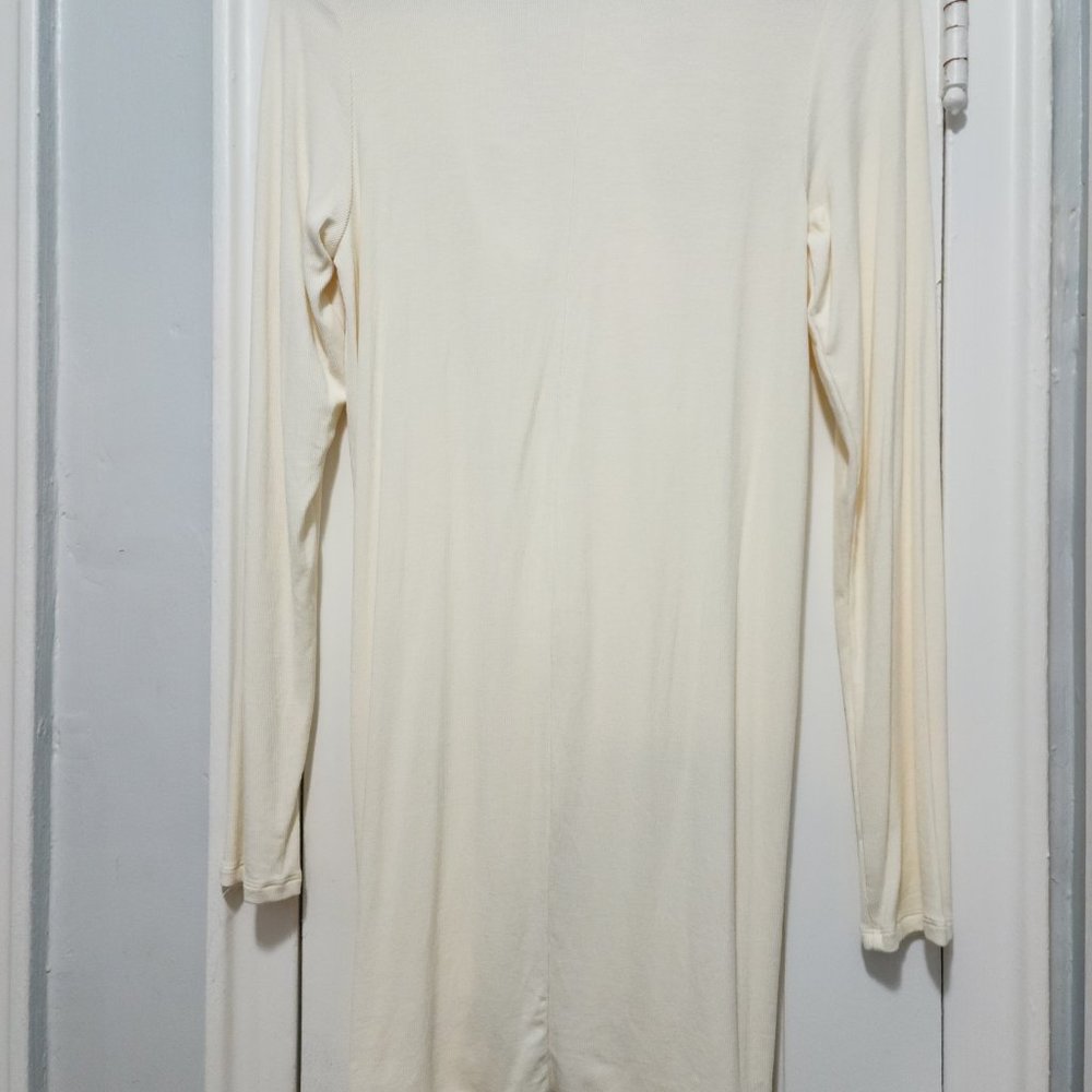 Dress - Picture 2 of 7